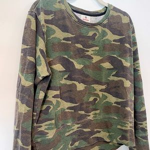 Sundry camo crew neck light sweatshirt